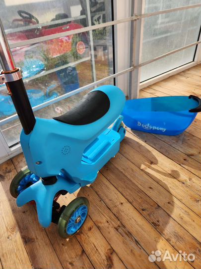 Самокат беговел с кейсом Dodopony