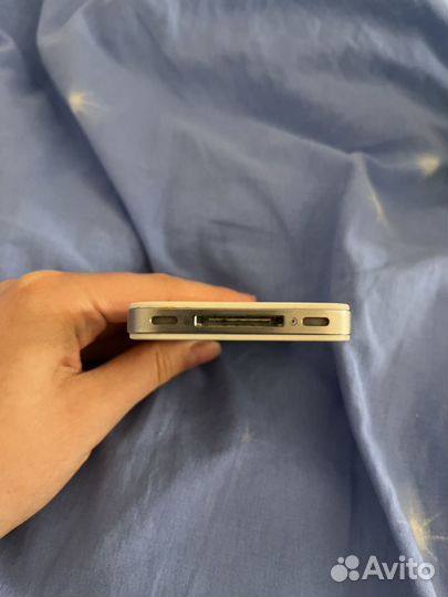 iPhone 4S, 32 ГБ