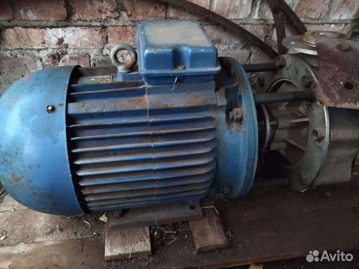 Электродвигатель 380/15кВт