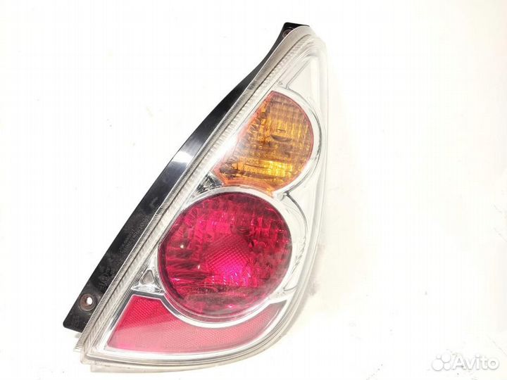 Фонарь задний правый Liana Suzuki Liana