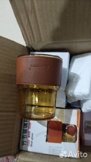 Стаканы с трубочкой и крышкой