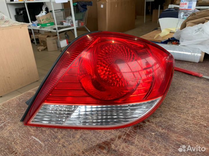 Задний правый фонарь Hyundai Tiburon/Coupe/Tuscani
