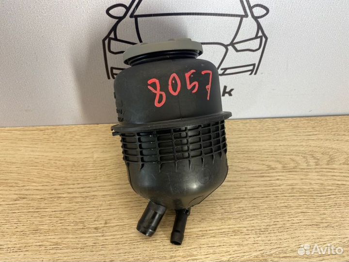 Бачок гидроусилителя руля Audi A4 B8 2.0 cdnc 2012