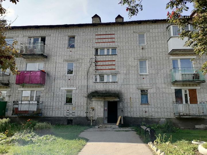 2-к. квартира, 54 м², 3/3 эт.