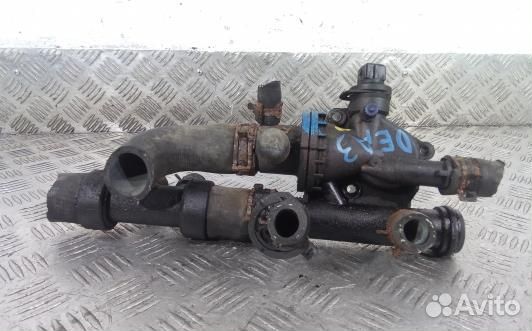 Корпус термостата дизельный renault master 2 (DEA0