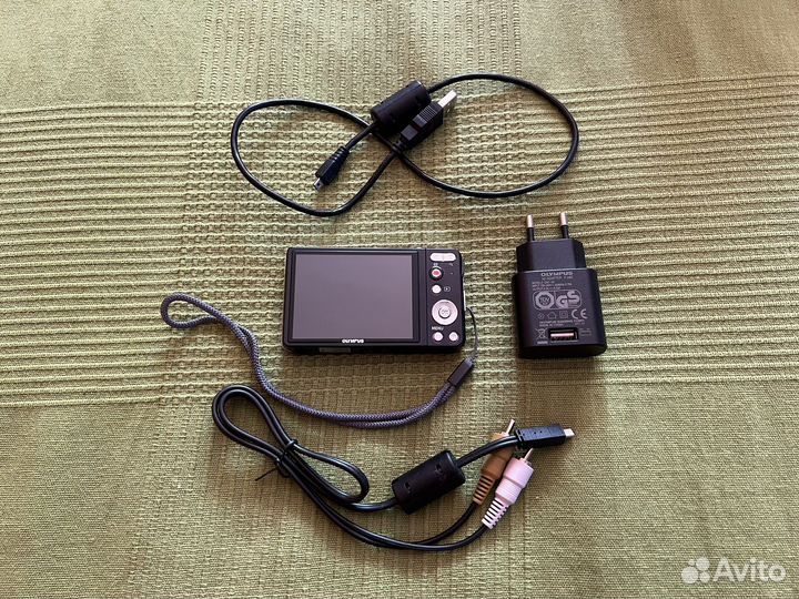 Фотоаппарат компакт Olympus VG-160