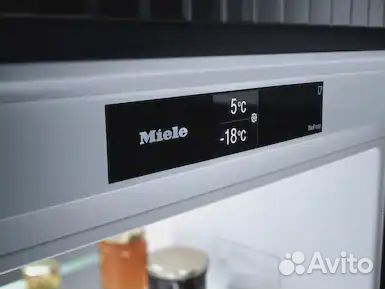 Холодильник Miele KFN7795D. В наличии