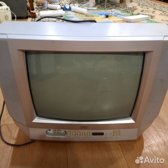 Продам телевизор