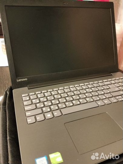 Ноутбук Lenovo