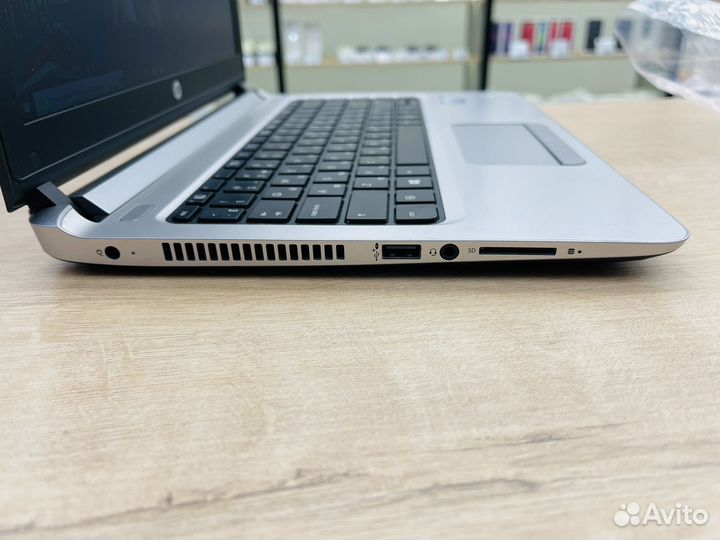 Ноутбук HP i3-6100/8gb/120SSD/500HDD