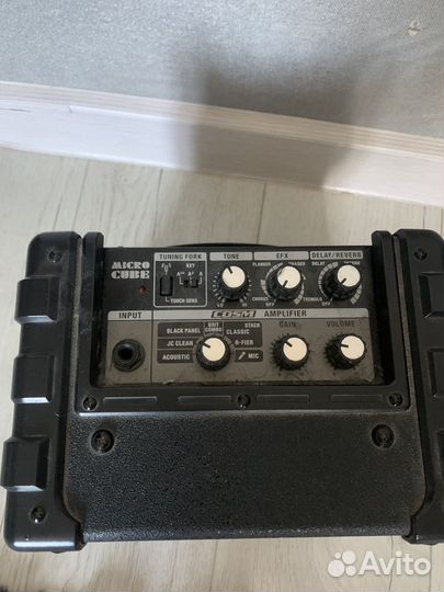 Гитарный комбоусилитель