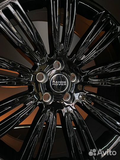 Новые литые диски для Range Rover Sport R21