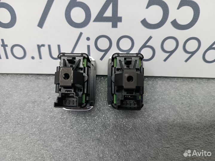 Кнопка переднего стеклоподъемника Mercedes GLE