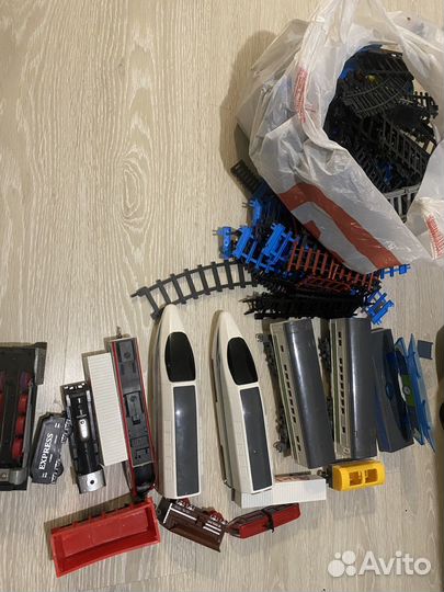 Поезда и рельсы