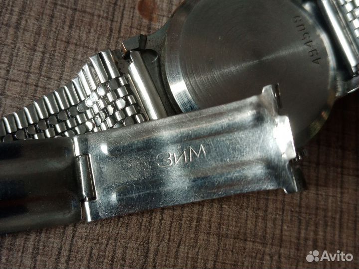 Наручные часы зим 50 лет победы