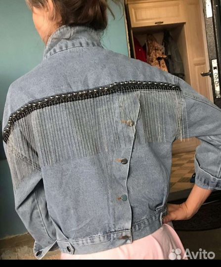 Джинсовая куртка