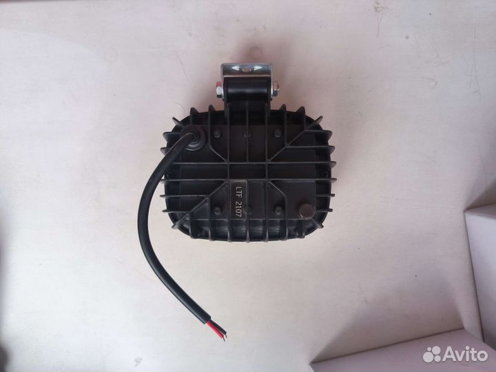 Противотуманные фары светодиодные универсальные