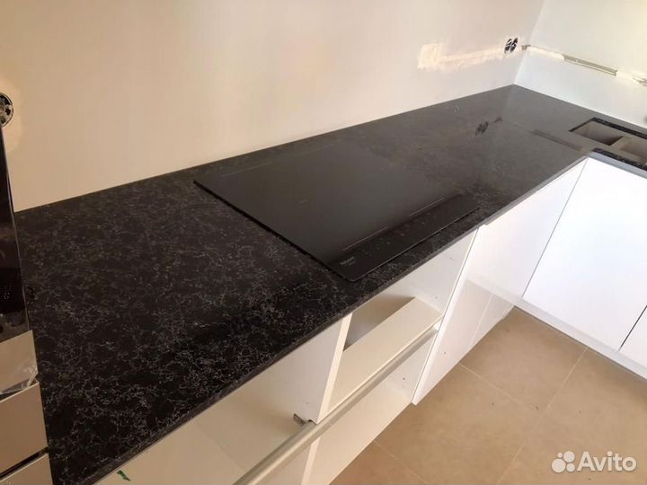 Столешница кварцевого агломерата на заказ