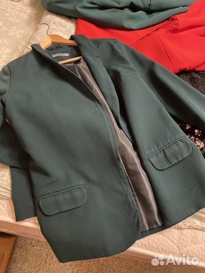 Женские костюмы