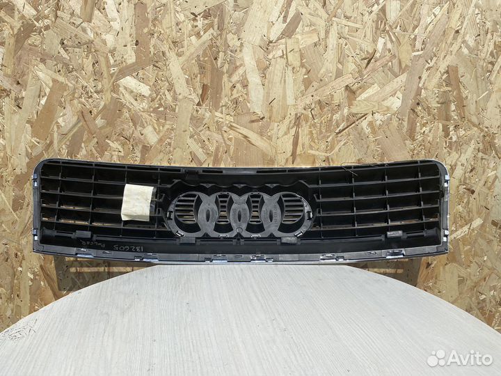 Решетка радиатора Audi A6 c5