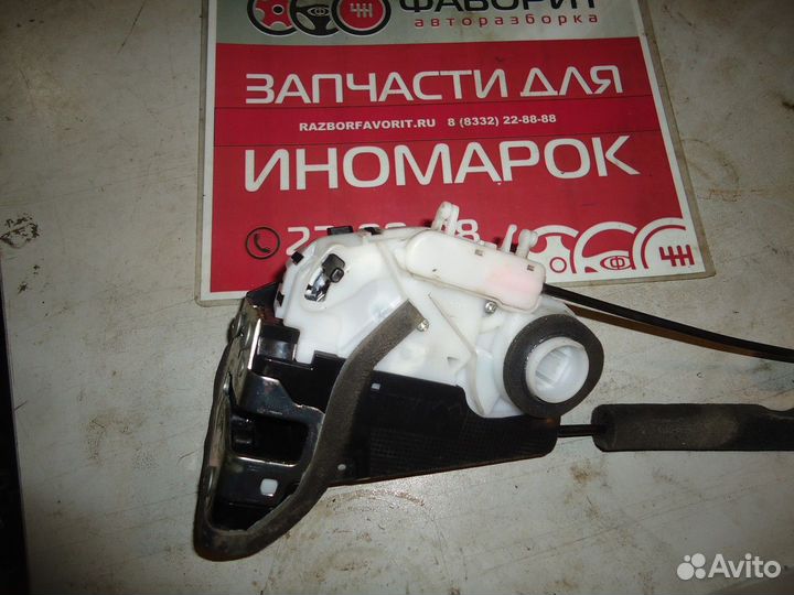 Замок двери задний правый (Subaru Outback)