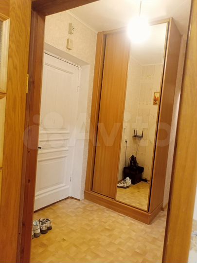 2-к. квартира, 56 м², 2/3 эт.