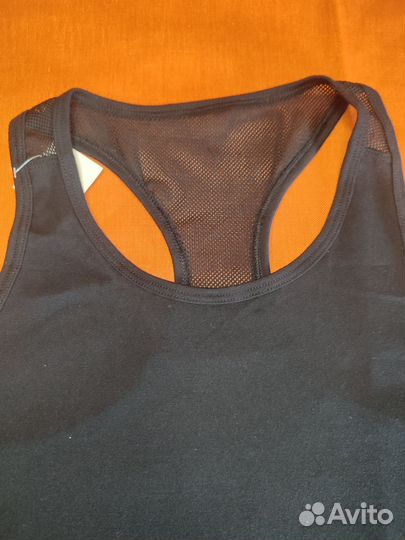 Спортивная майка женская М