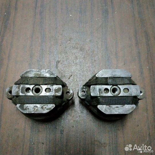 Опора АКПП Audi A6 C5