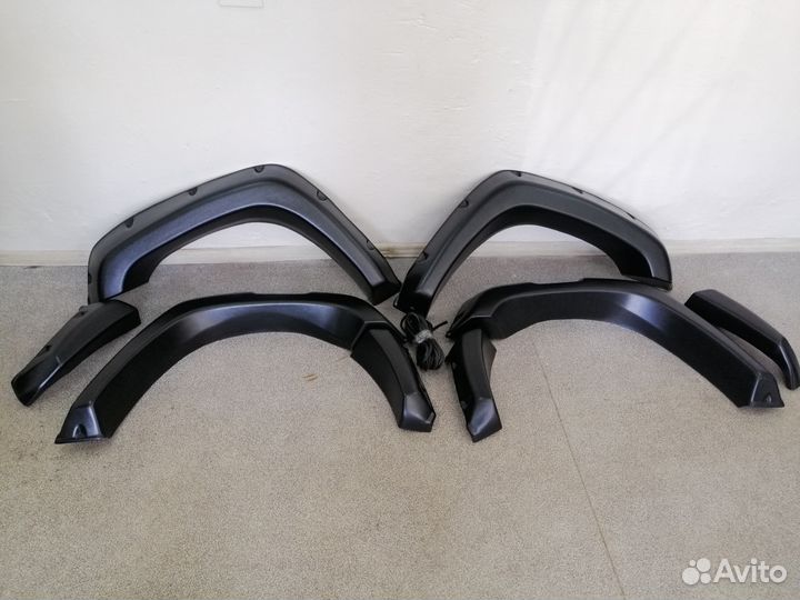 Расширители арок УАЗ Патриот