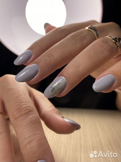 Мастер маникюра