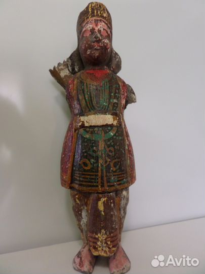 Старинная деревянная индийская статуэтка