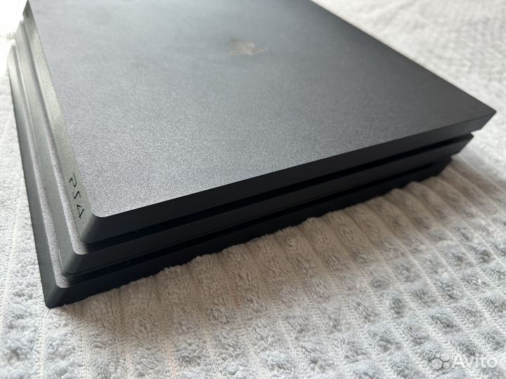 Sony playstation 4 pro 1tb
