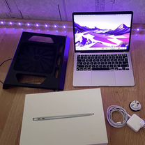 MacBook Air 13 M1 новый, идеал