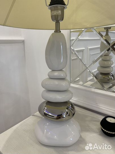 Лампа настольная,светильник