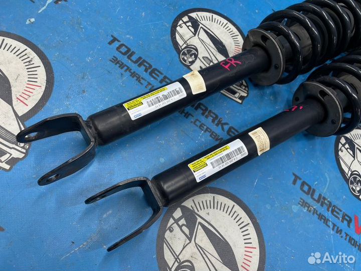 Стойки передние Mercedes-Benz C-Class WDD205