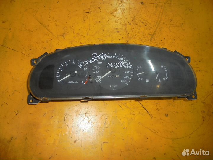 Панель приборов Mazda Xedos 9 2.0 механика