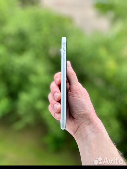 iPhone XR 64gb White (Отличный)