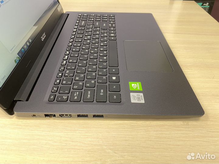 Acer 15'6, i3 10gen, MX330 2 GB, nvme 256 GB