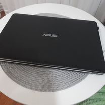 Ноутбук asus