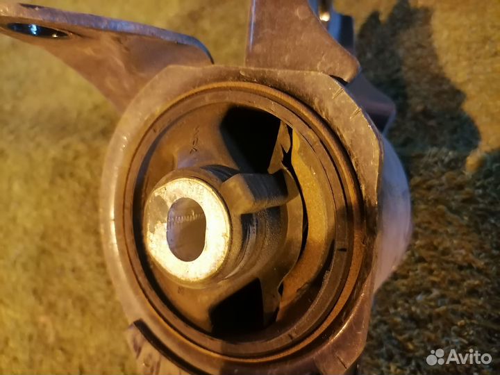 Опора двигателя (подушка двс) передняя левая G33S