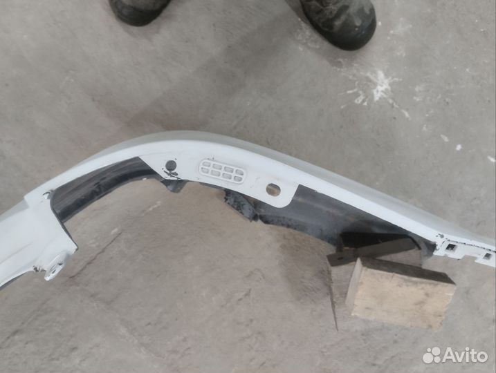 Задний бампер kia rio седан 2014 г оригинал