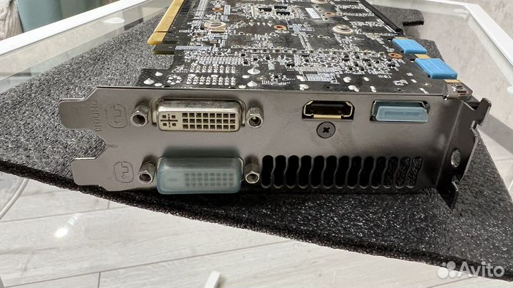 Видеокарта gigabyte