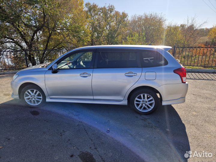 Toyota Corolla Fielder 1.5 CVT, 2014, 94 000 км