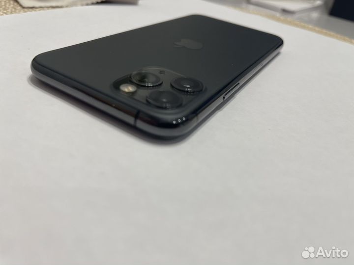 iPhone 11 Pro, 256 ГБ