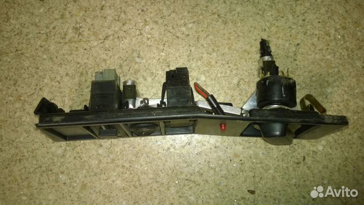 Блок управления светом Вольво 940