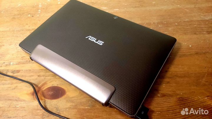 Нетбук asus