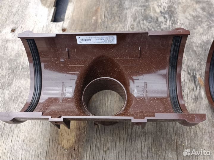 Комплектующие для водосточной системы