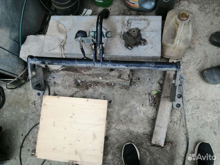 Фаркоп на нисан Nissan tidda