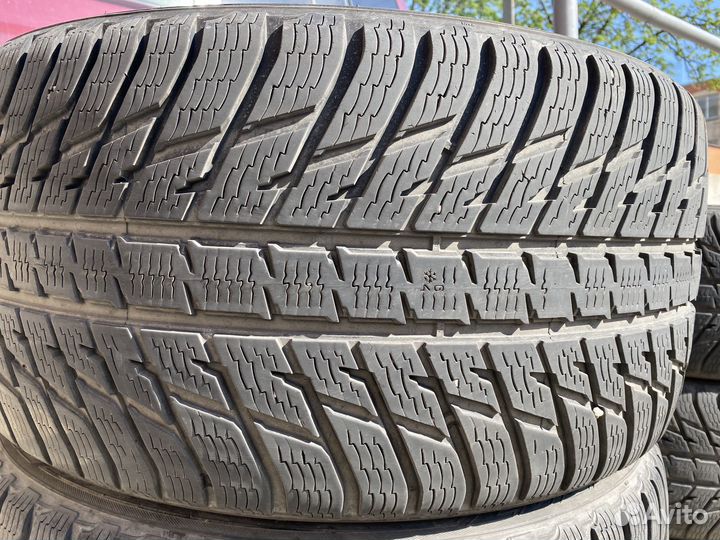 Nokian Tyres WR SUV 3 265/45 R20 и 295/40 R20