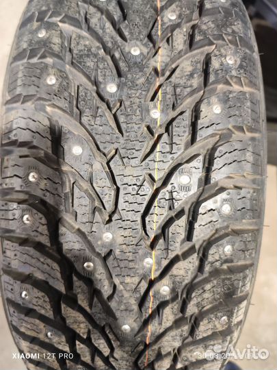 Nokian Tyres Hakkapeliitta 9 SUV 225/60 R17 103T